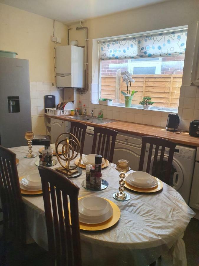 Chaps Guesthouse 南安普敦 外观 照片